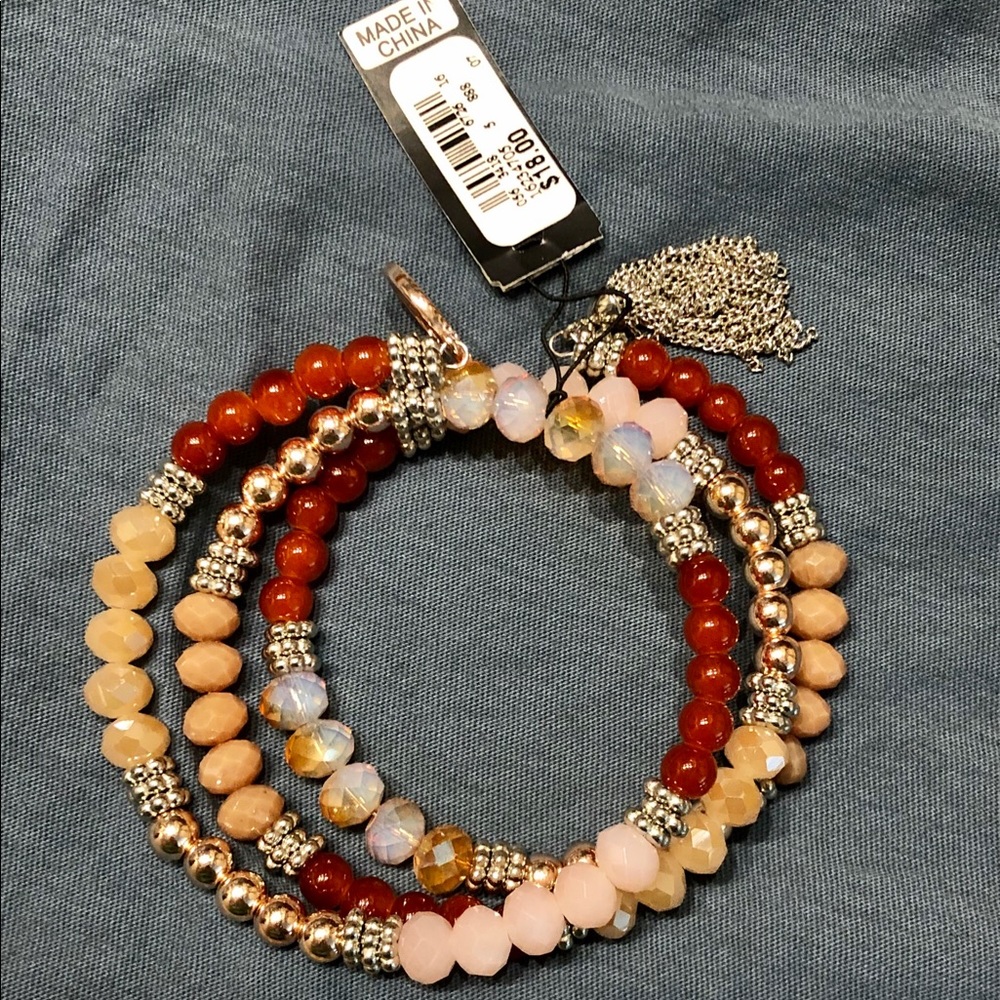 NWT Avenue Coil bracelet